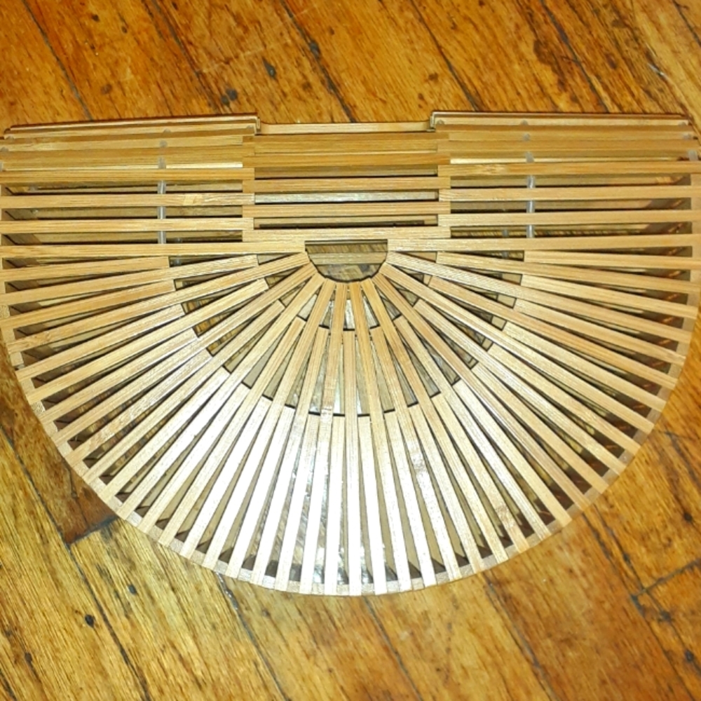 Fashionable Tan Wooden Purse